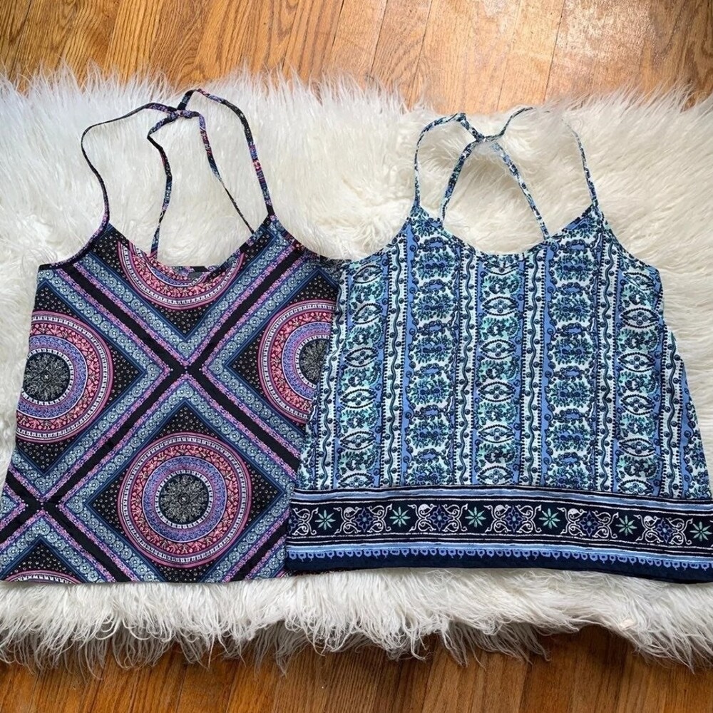 Hollister tank top bundle